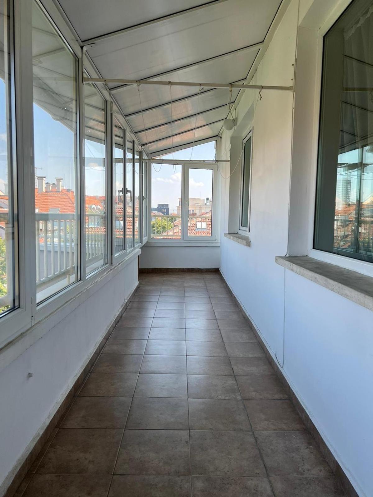 Raya Apartament